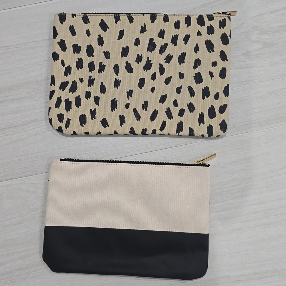 Vineyard Vines Leopard Print and Black Beige Cosmetic Bag Set 2 Set Pouches